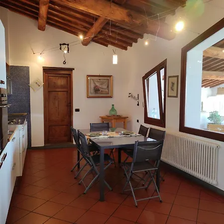 La Terrazza Di Elas A Apartment *